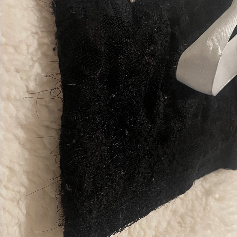 Body Central Black with White Lace Corset Y2K Going Out Top - Picture 6 of 9
